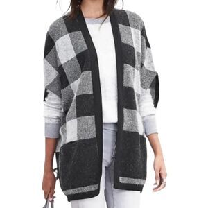 𝅺BANANA REPUBLIC Buffalo Check Black & White Wool Sweater/Cape Cardigan S…